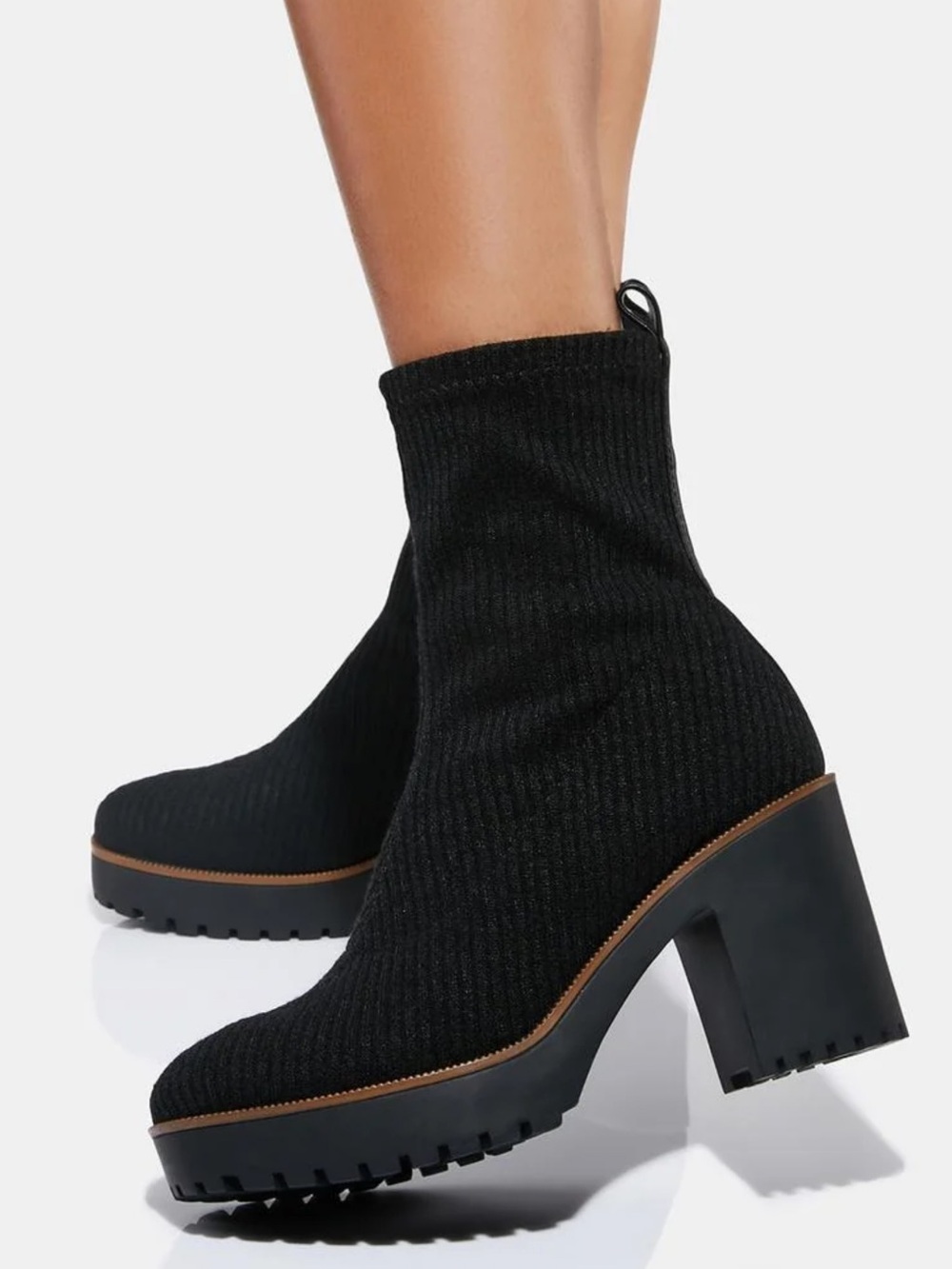Chinese Laundry Garvey Black Knit Lug-Sole Block Heel Ankle Boots Size 8